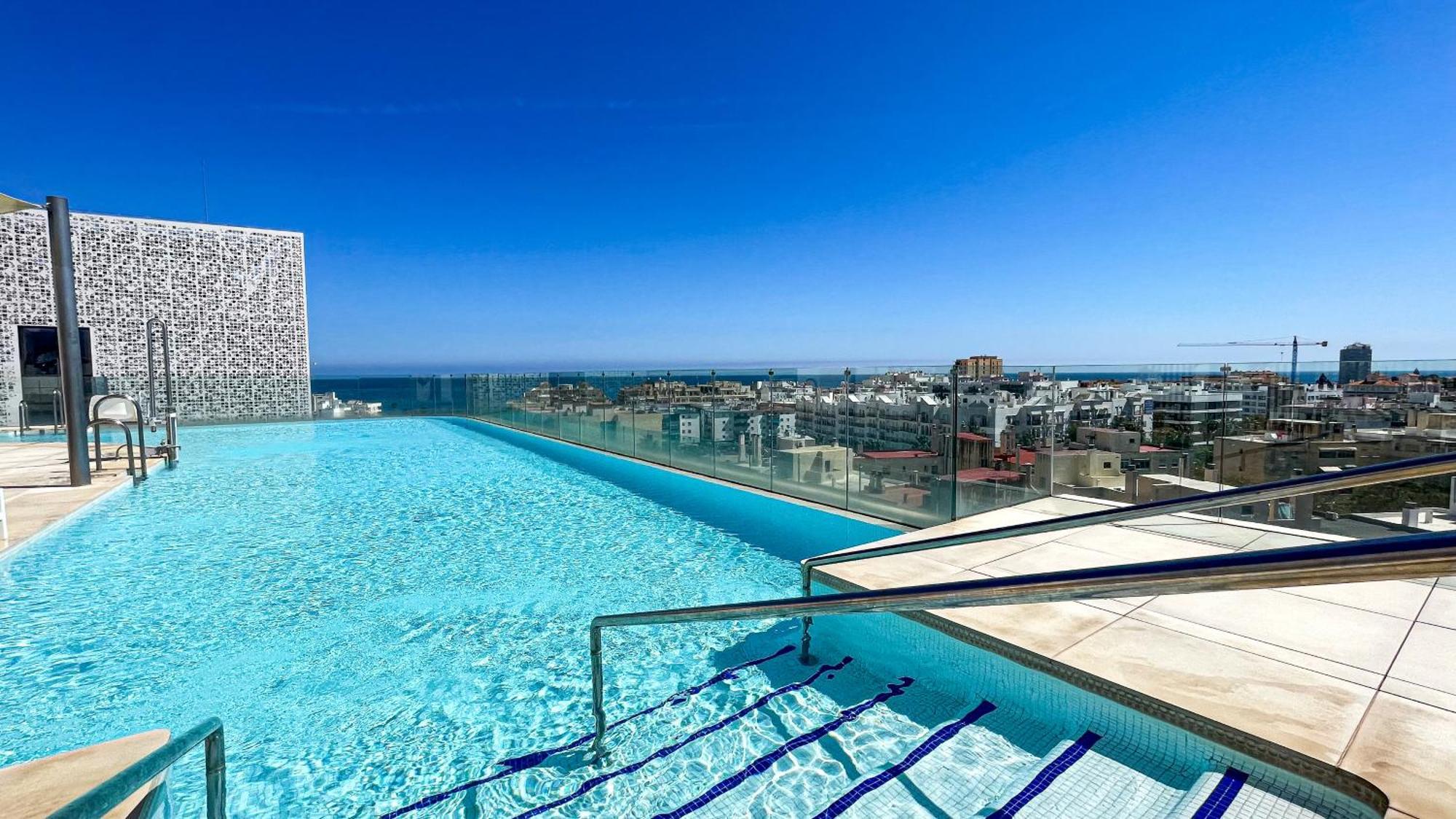 Infinity Estepona Centro Dış mekan fotoğraf