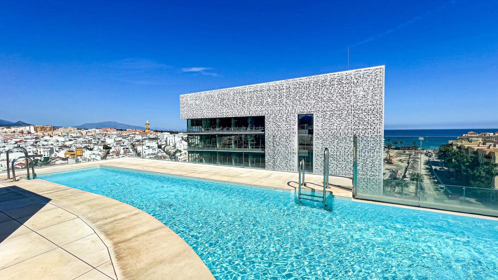 Infinity Estepona Centro Dış mekan fotoğraf